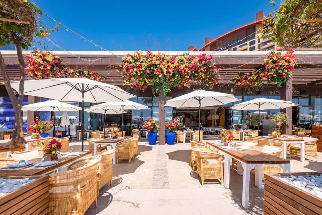 مطعم Myrra Restaurant